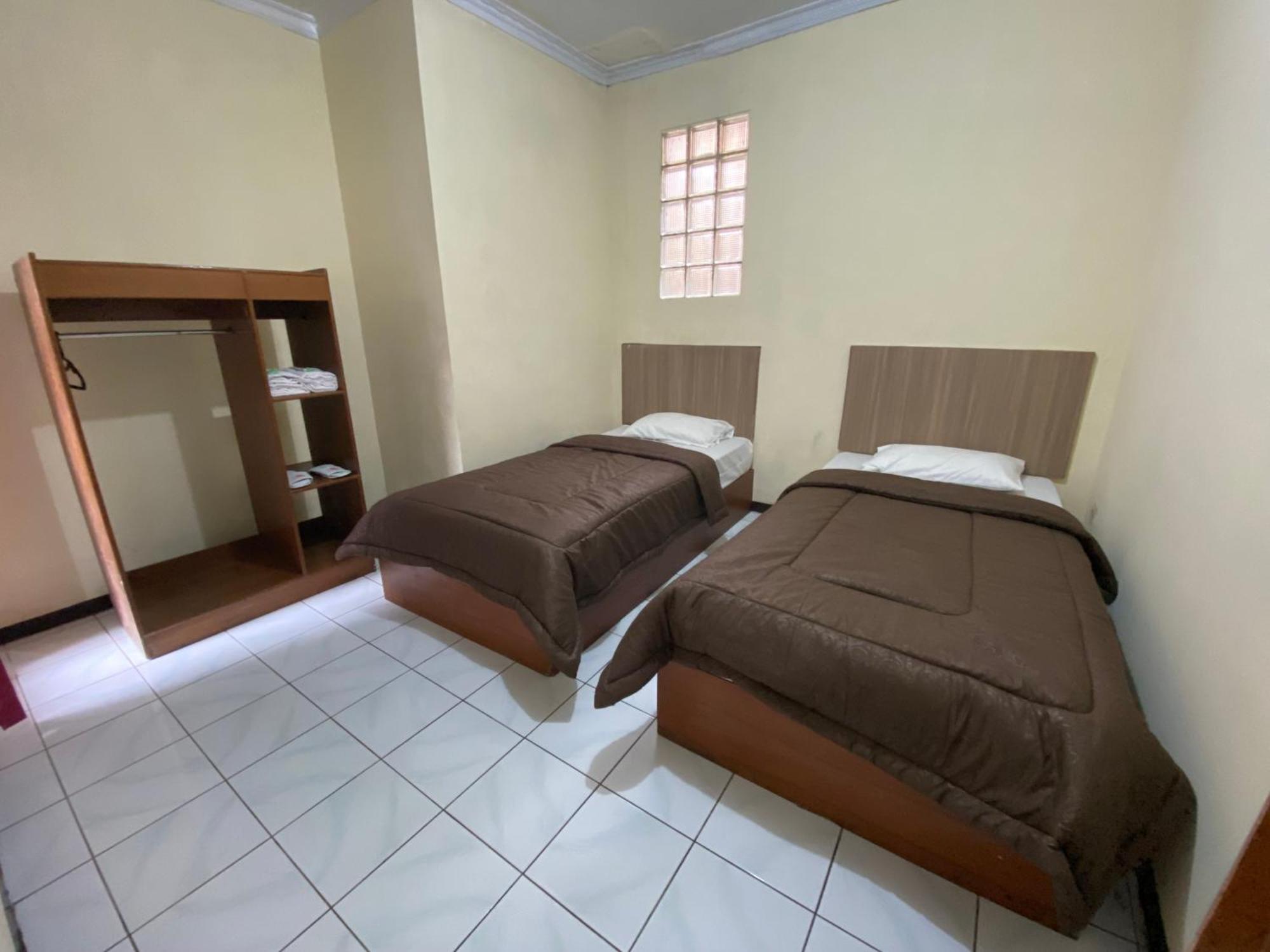 Hotel Puspa Sari Ciater Exterior foto